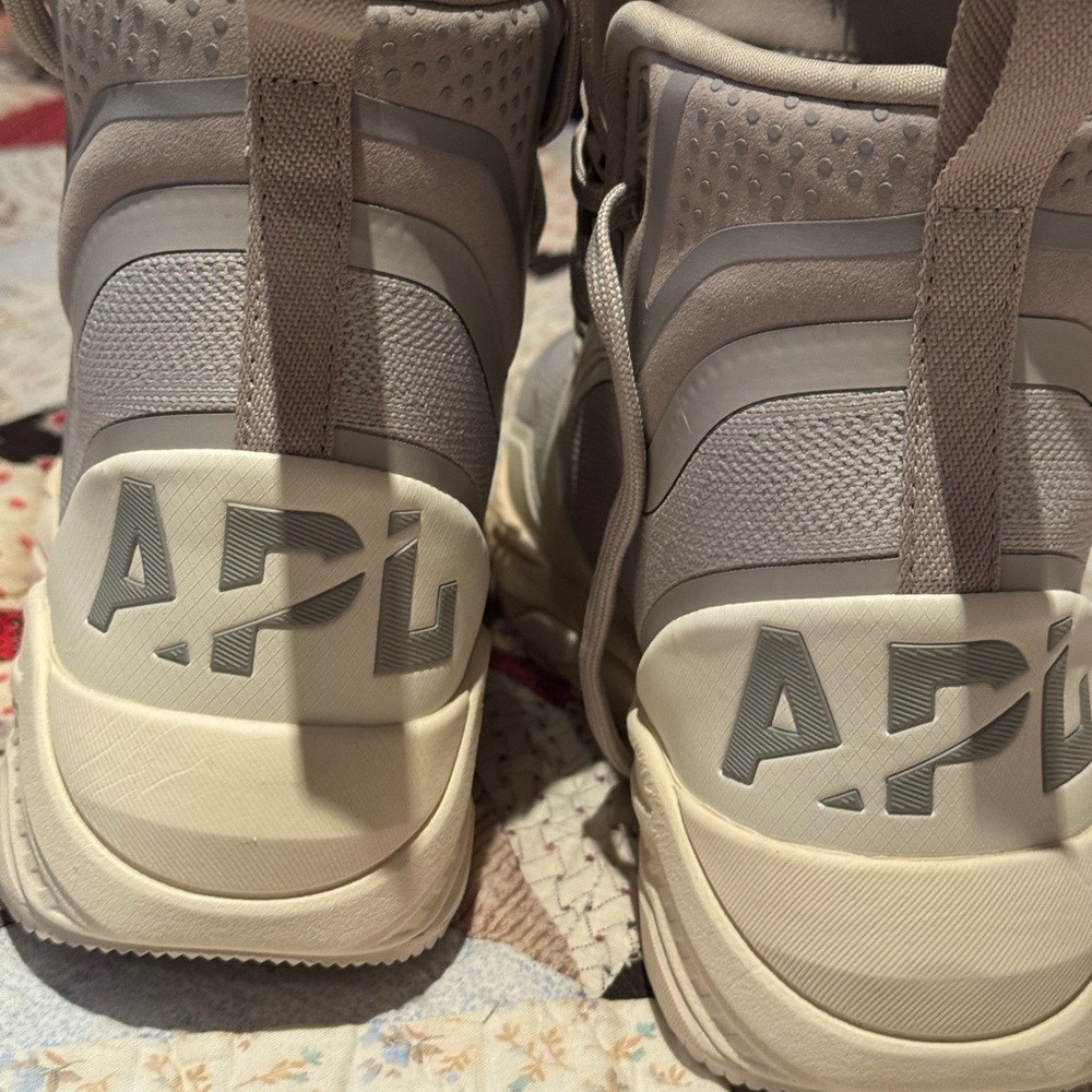 APL Men's Techloom Defender - Picture 3 of 7